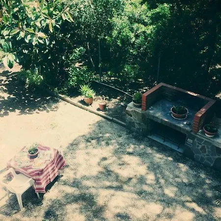 Cosy House A Walk To The Beach! * 卡拉·利贝罗托